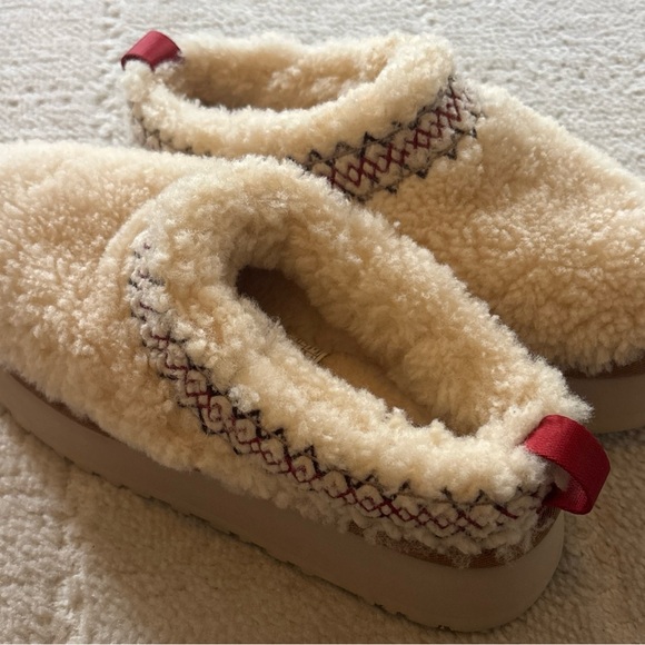 UGG Shoes - UGG Tan Tazz braided Slippers